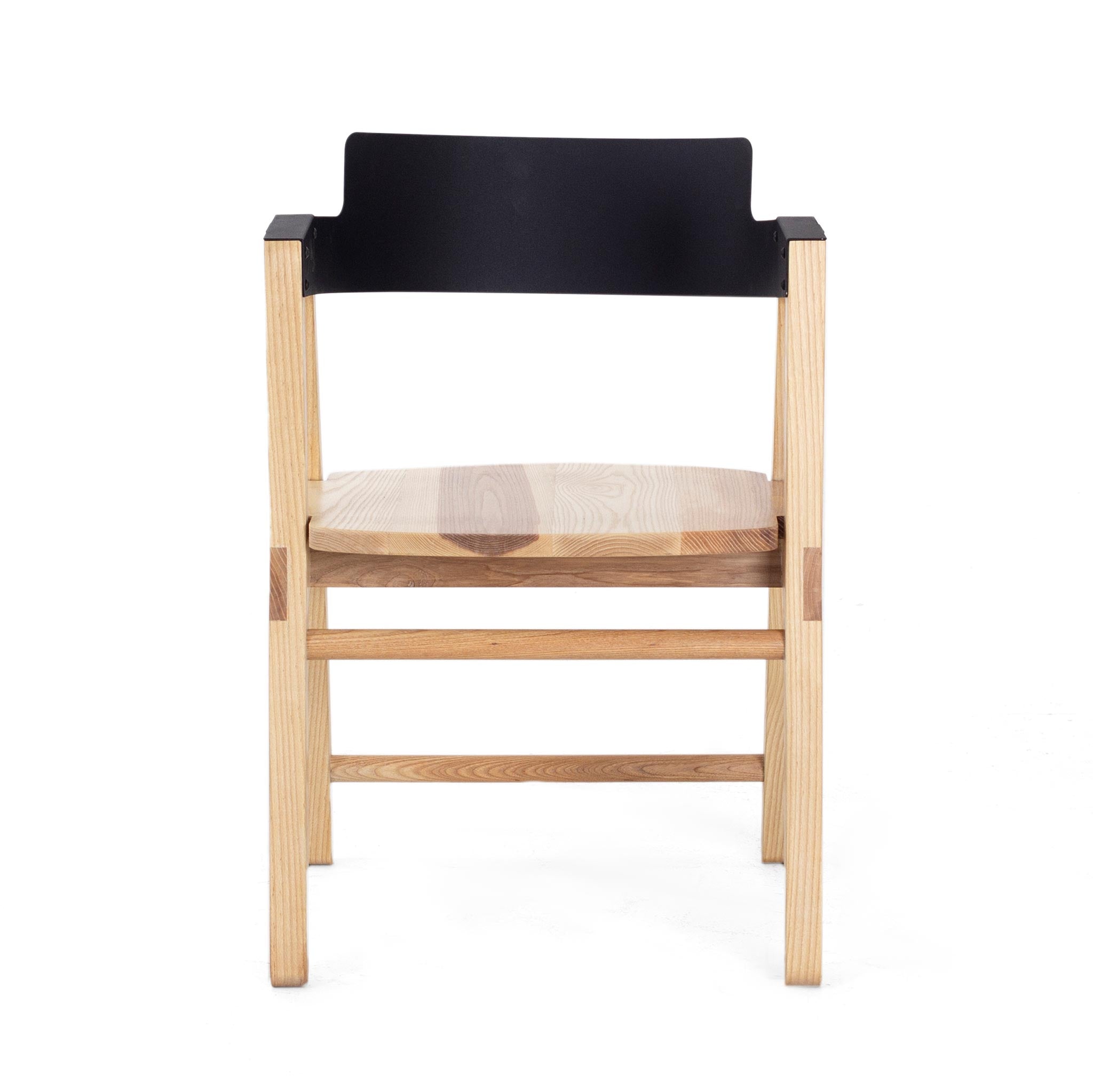 LOOP CHAIR